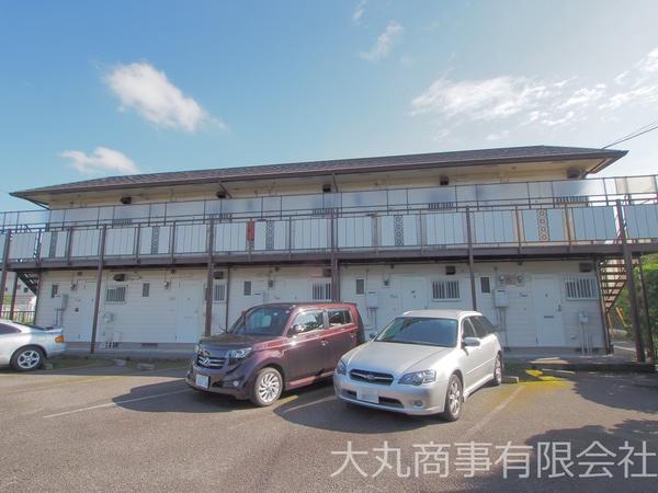 ミルキーウェイ ミルキーウェイは敷地内に駐車場あり