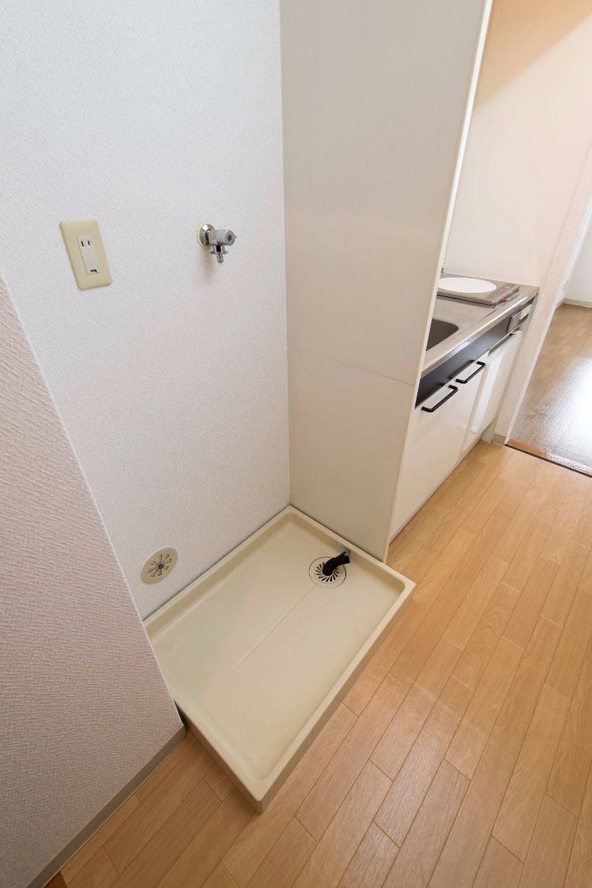 室内洗濯機置場 防水パンのある洗濯機置場