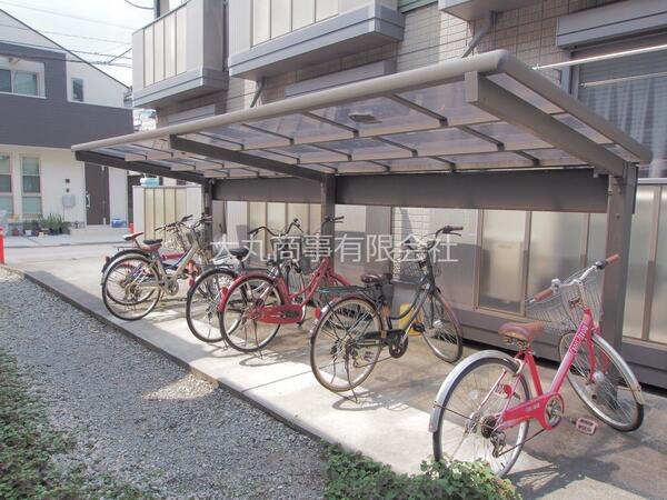 ボナール駐輪場 大型バイクも相談可能な駐輪場