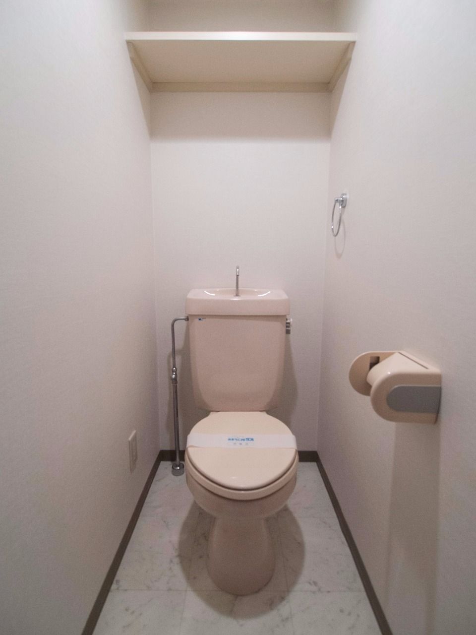上棚付のトイレ