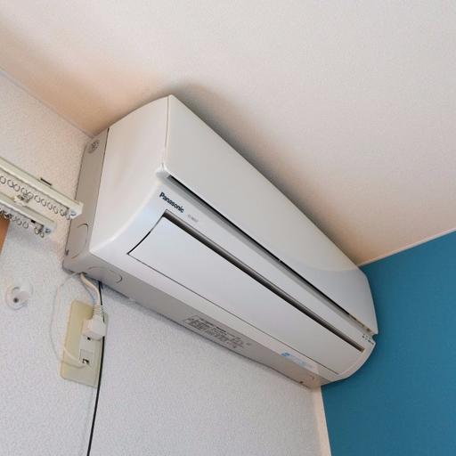 エアコン Panasonic、2013年製(品番:CS-283CF-W)