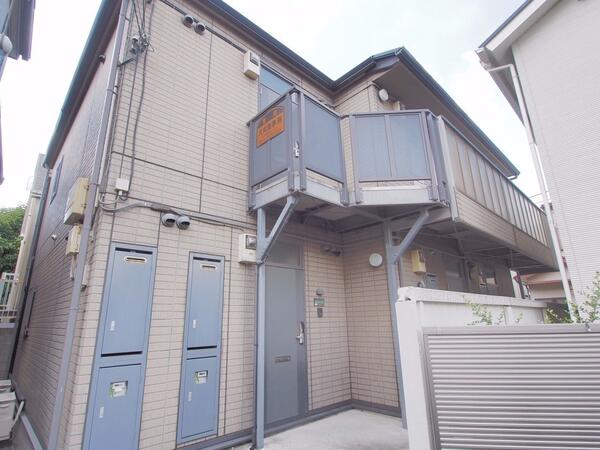 プモリは全6戸 各階3戸で間取りは1K