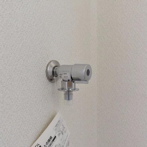 洗濯水栓 洗濯機置場の水栓はワンタッチ式