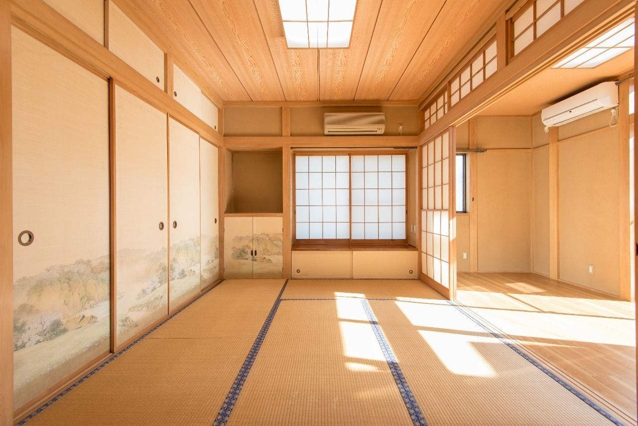 6帖の和室(1階) 広縁隣の和室