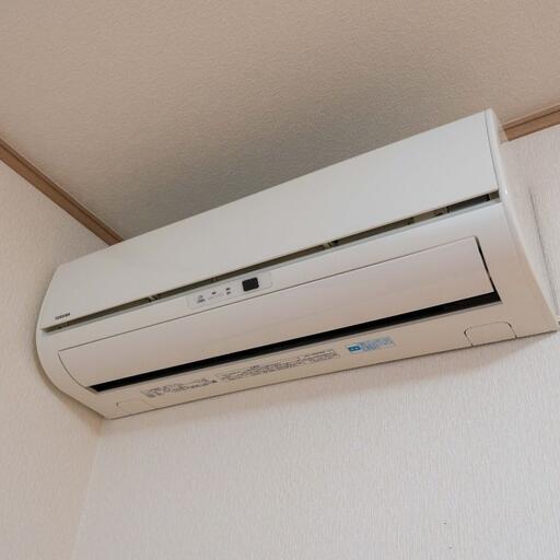 エアコン(東芝製) 2012年製、形名:RAS-281D2(W)