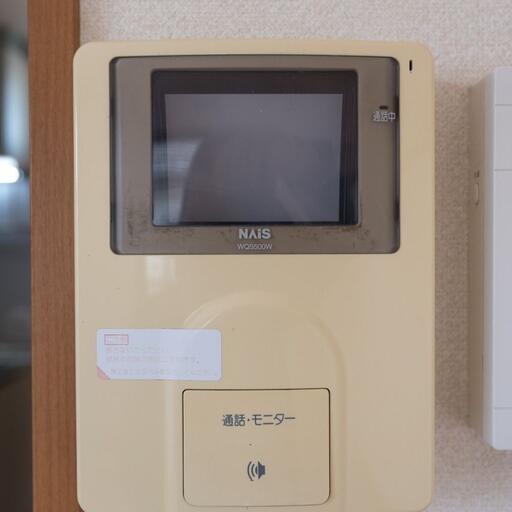 モニター付インターホン 室内から来訪者を確認できます