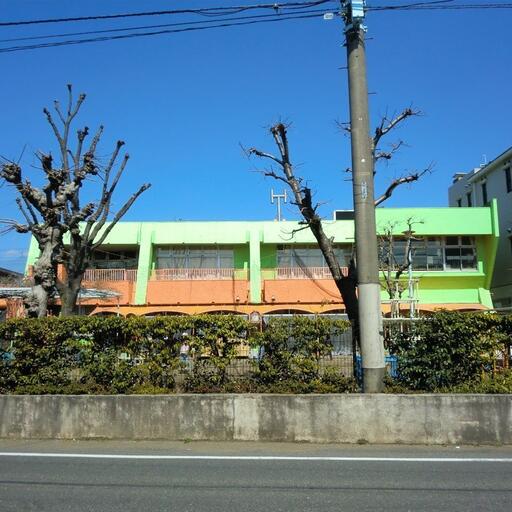 市立柴崎保育園 コーポよりやから83m