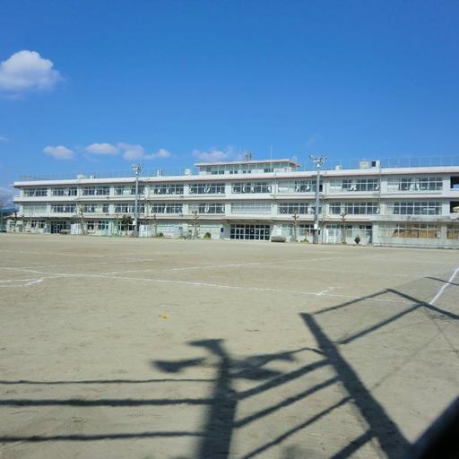 市立第一中学校 コーポよりやから650m