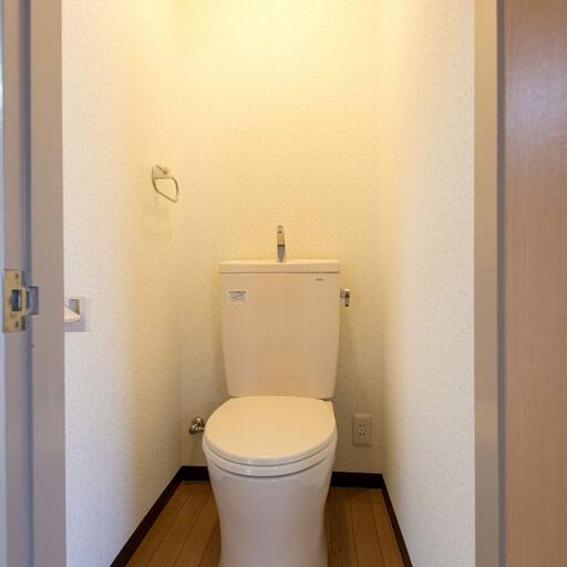 トイレ トイレ内にコンセントあり