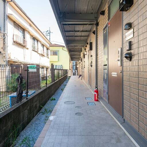 ボナール 共用廊下 整理された共用廊下