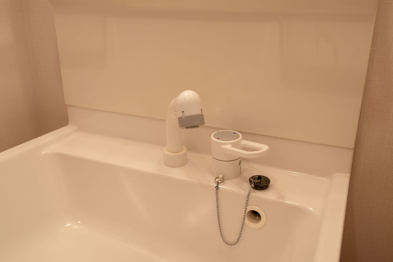 シャワー付の洗面水栓