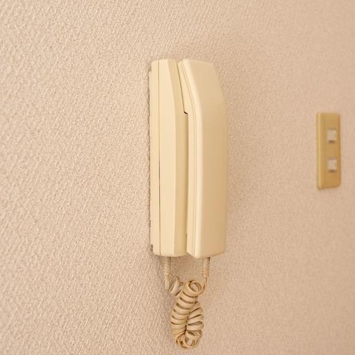 インターホン受話器 使い勝手の良いLDKに設置