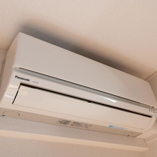 エアコン(Panasonic製) 品番:CS-252CF-W、2012年製