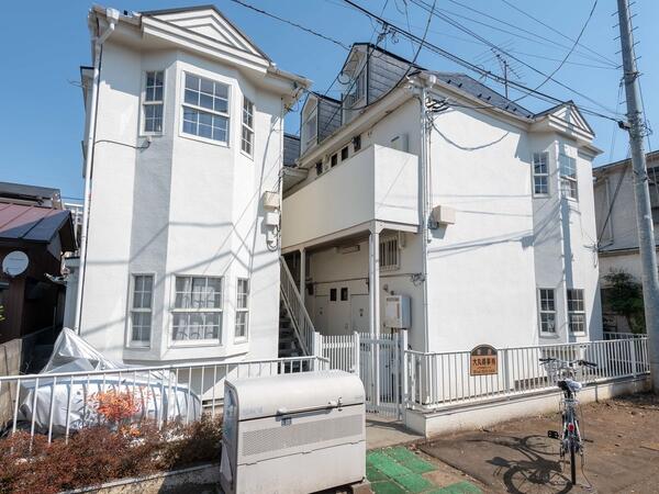 ベルハイツ立川 外観 柴崎町の住宅街に建つ単身向けアパート