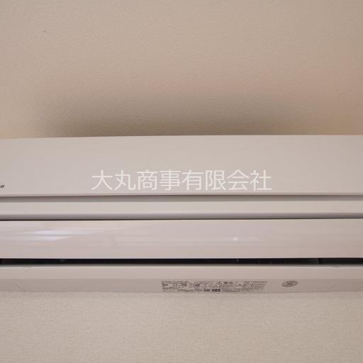 全室設置のエアコン 日立の「白くまくん」(2016年製)