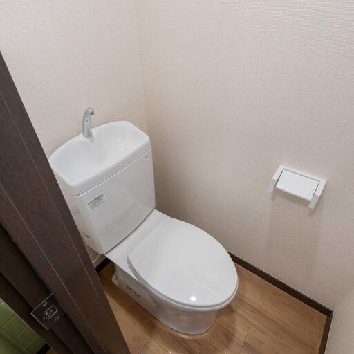 トイレ 窓のある換気しやすいトイレ