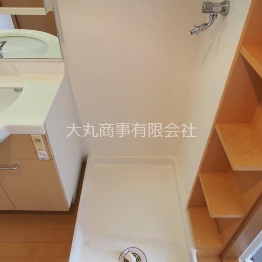 室内洗濯機置場 防水パンのある洗濯機置場