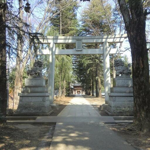 諏訪神社 夏には例大祭で盛り上がります。エコ柴崎Ⅱから「約240m」