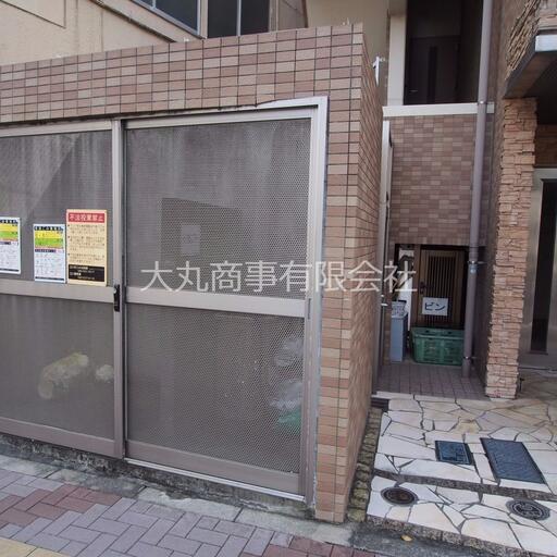 ゴミ置場 管理人さんによって整えられているゴミ置場