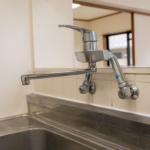キッチン水栓 使い勝手の良いワンレバー式混合栓