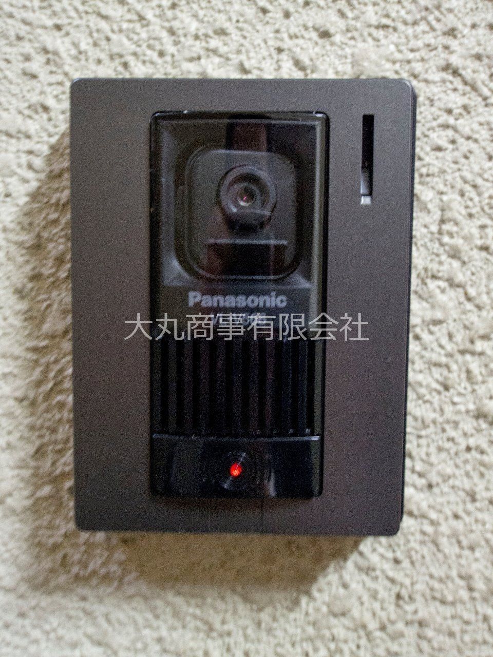 カメラ付インターホン 来訪者の顔が確認できるカメラ付チャイム