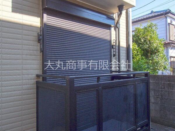 シャッター雨戸 1階でも安心なシャッター雨戸付
