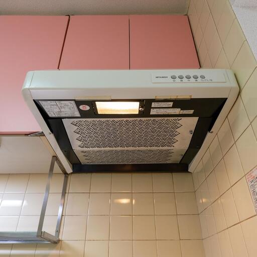 キッチンの換気扇 レンジフードタイプ