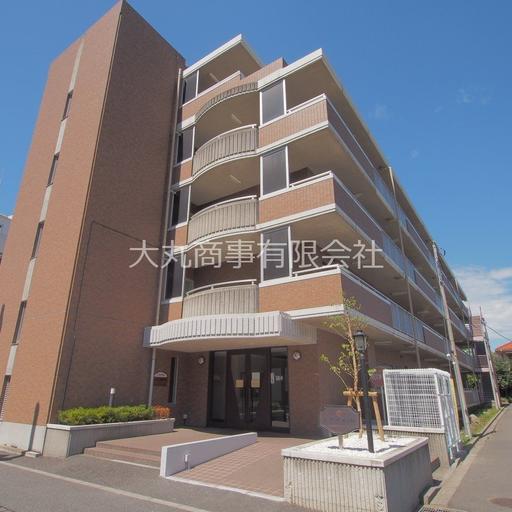 立川通り沿いのソリドール立川 RC造5階建ての賃貸マンション