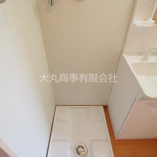 洗濯機置場 防水パン付きの洗濯機置場