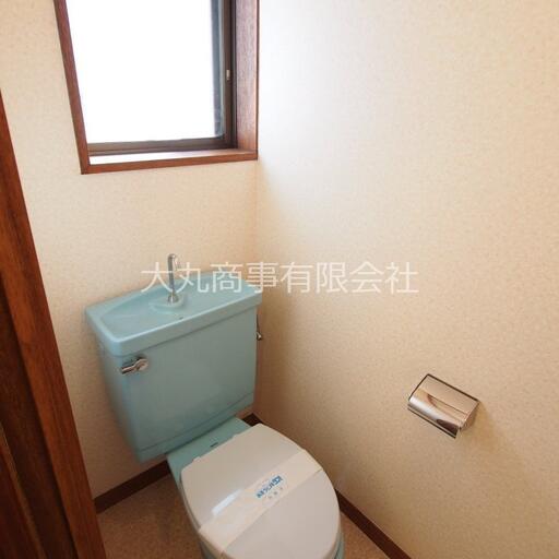 トイレ 換気しやすい窓付きトイレ