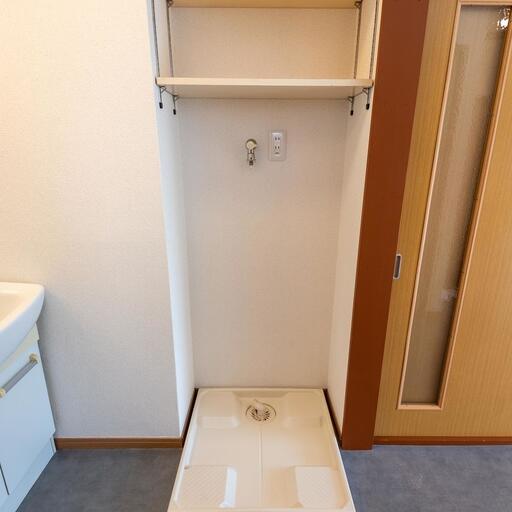 室内洗濯機置場 ドラム式洗濯機も対応してます