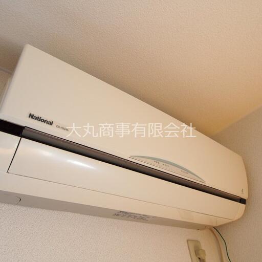居室内のエアコン National製(CS-H224A-W)