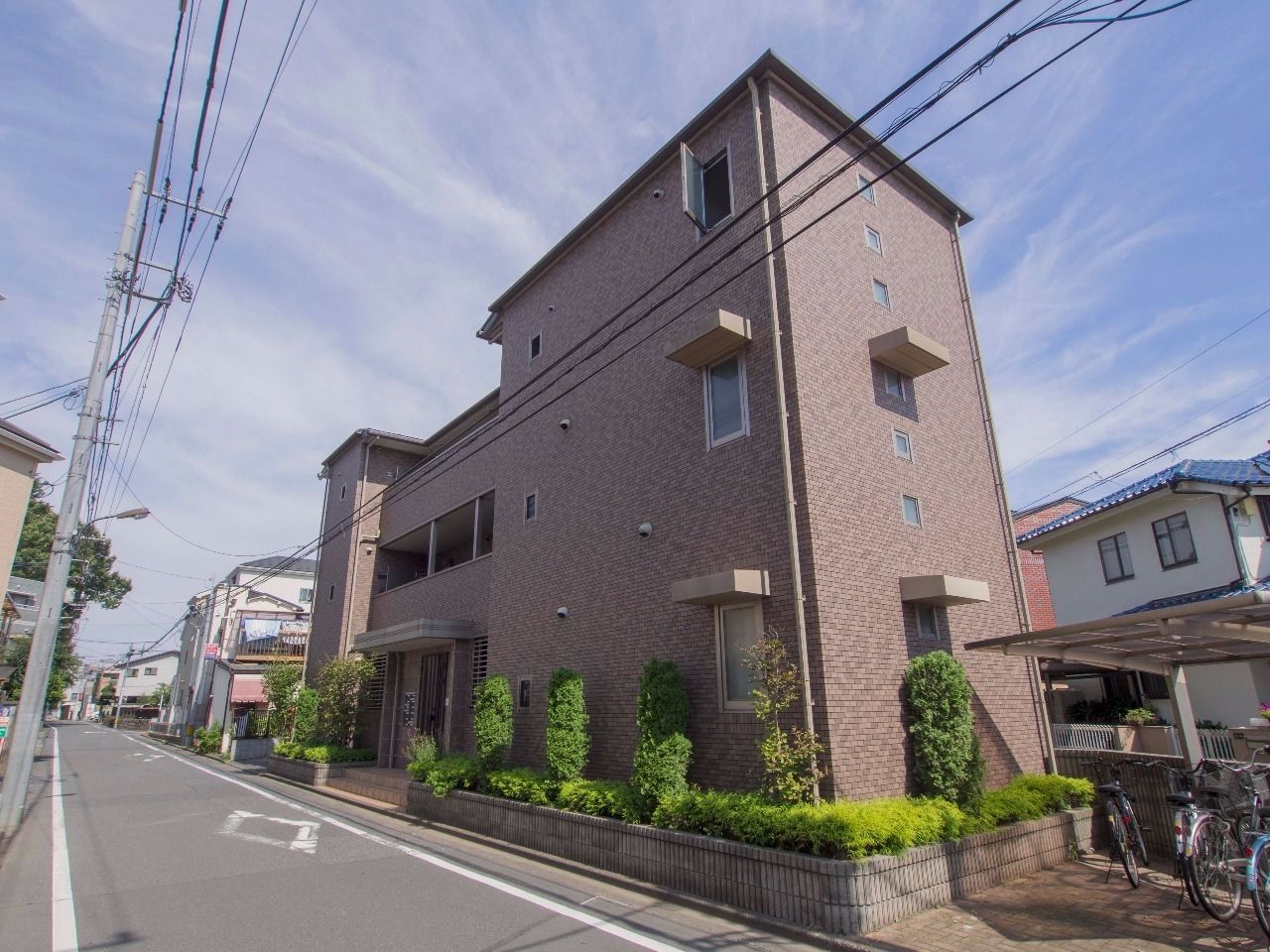エスフラット ハウスメーカー施工の建物