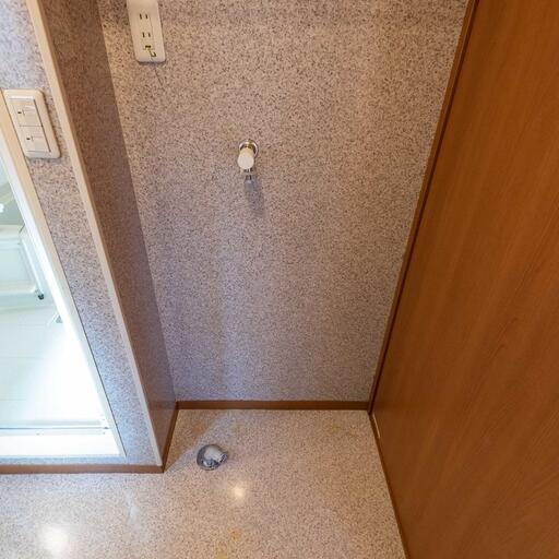 室内洗濯機置場(洗面所) 防水パンの無いタイプ