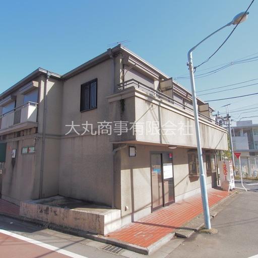 コーポ福来外観 三方向は道路で開放感あり