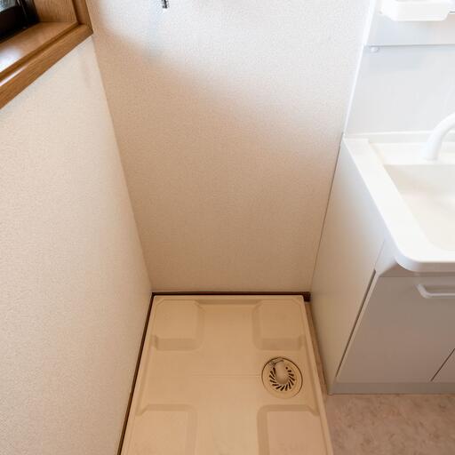 室内洗濯機置場 ドラム式対応の防水パン