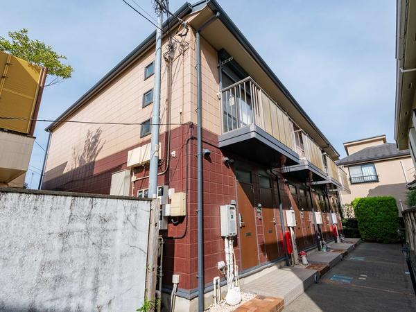 鶯啼館(オウテイカン)外観 文教地区にある単身向けのお部屋