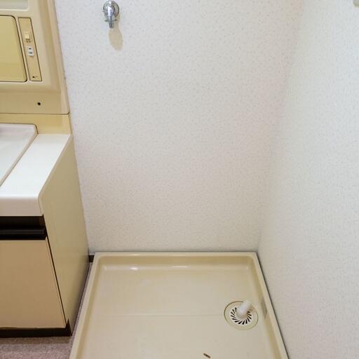 洗濯機置場(室内) 防水パンのある洗濯機置場