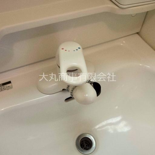 洗面水栓 水量や湯温の調整が簡単なワンレバー式水栓