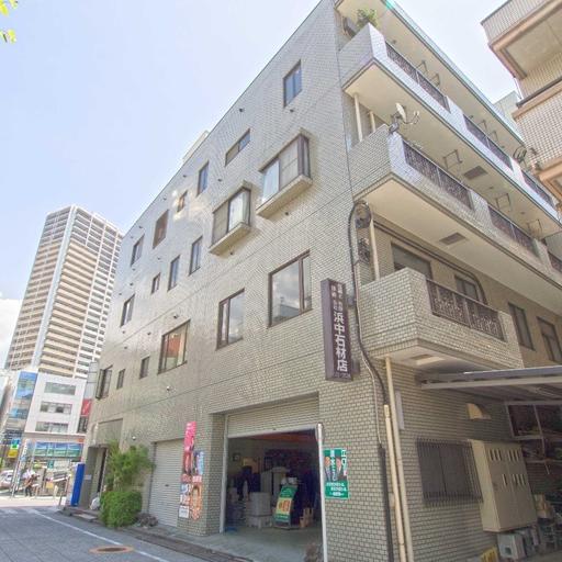 建物外観 西側 1階の南側はオーナー様の作業場