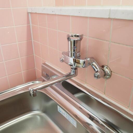 キッチン水栓 水量や湯水の切替が簡単なワンレバー式水栓
