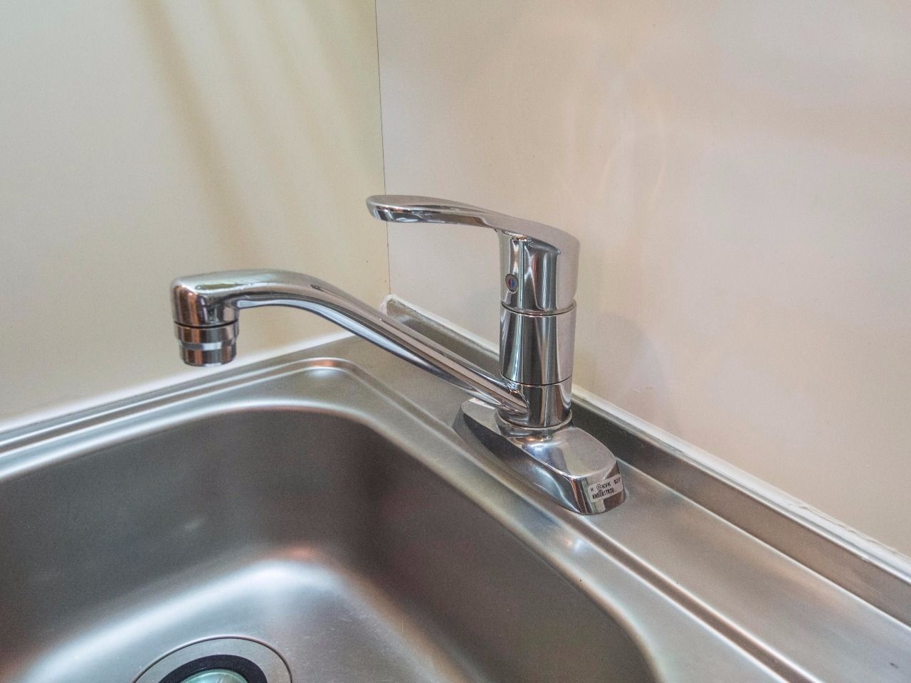 キッチン水栓はワンレバー式 水量や温度調整が簡単なワンレバー式水栓